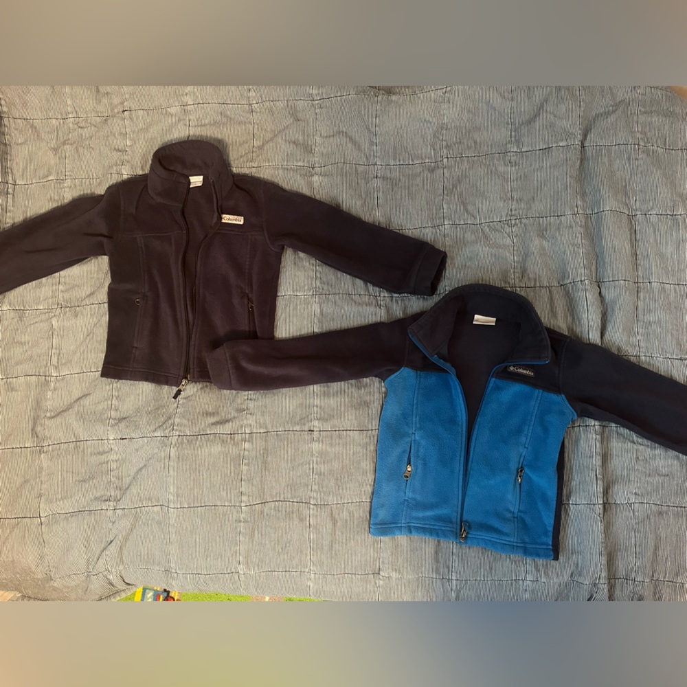 2 EUC Columbia Kids' Navy and Blue Fleece Zip up Sweaters